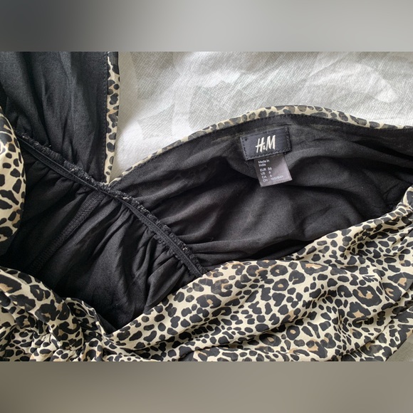 H&M leopard maxi dress (size 6) - Picture 2 of 3